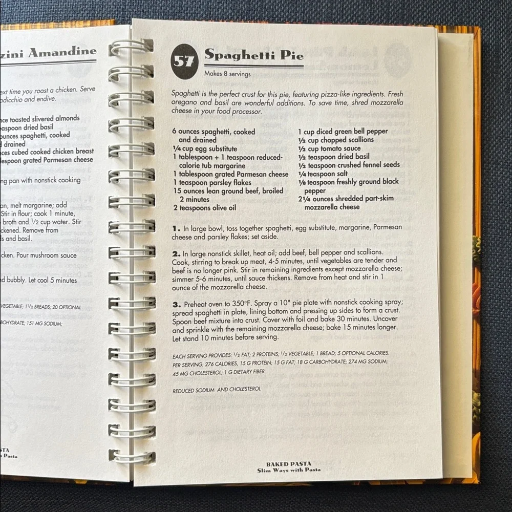 Weight Watchers Pasta Cookbook 182 recipes with pasta spiral‎ bound